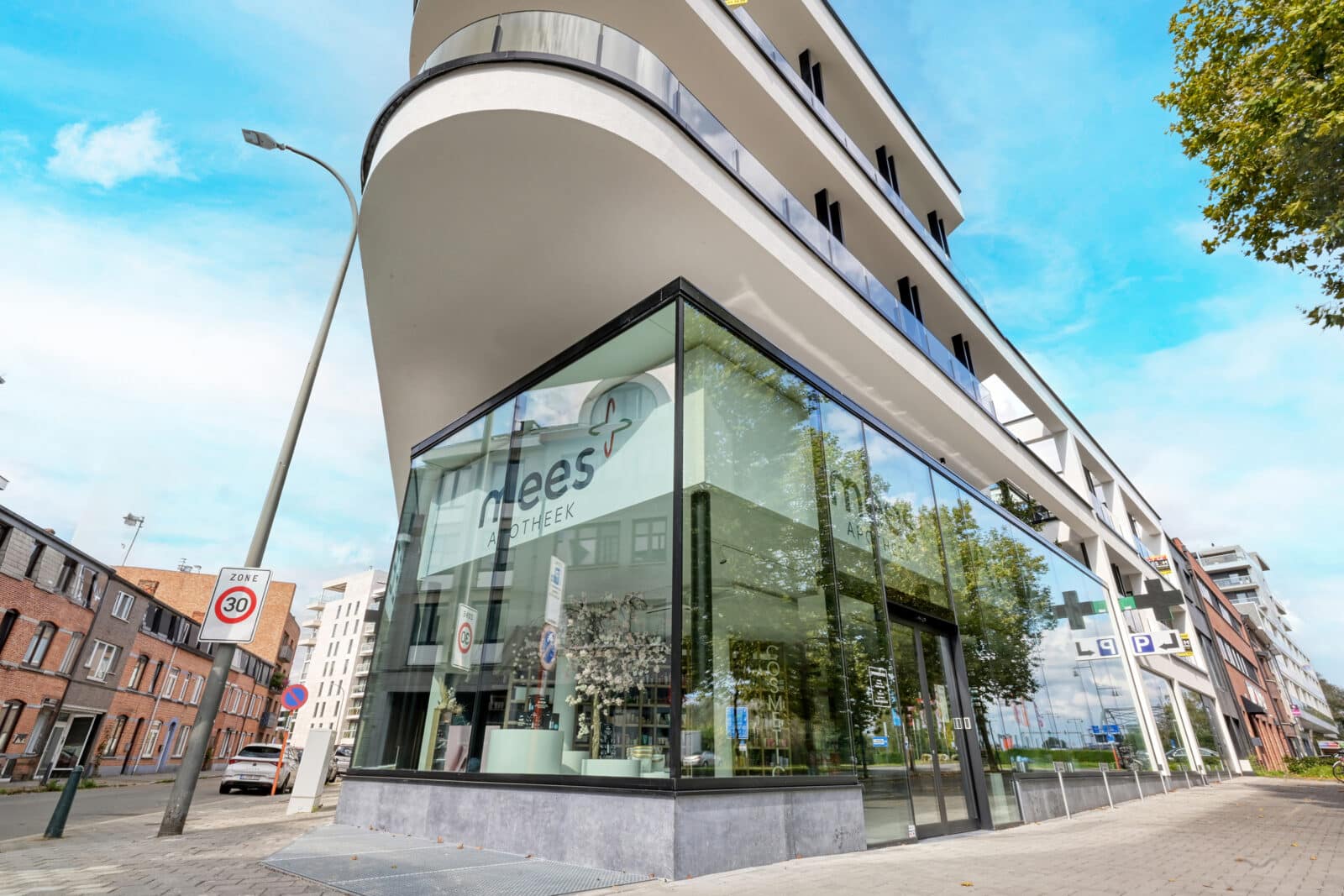 Structurele beglazing door group ceyssens
